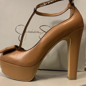 Jessica Simpson platform pumps